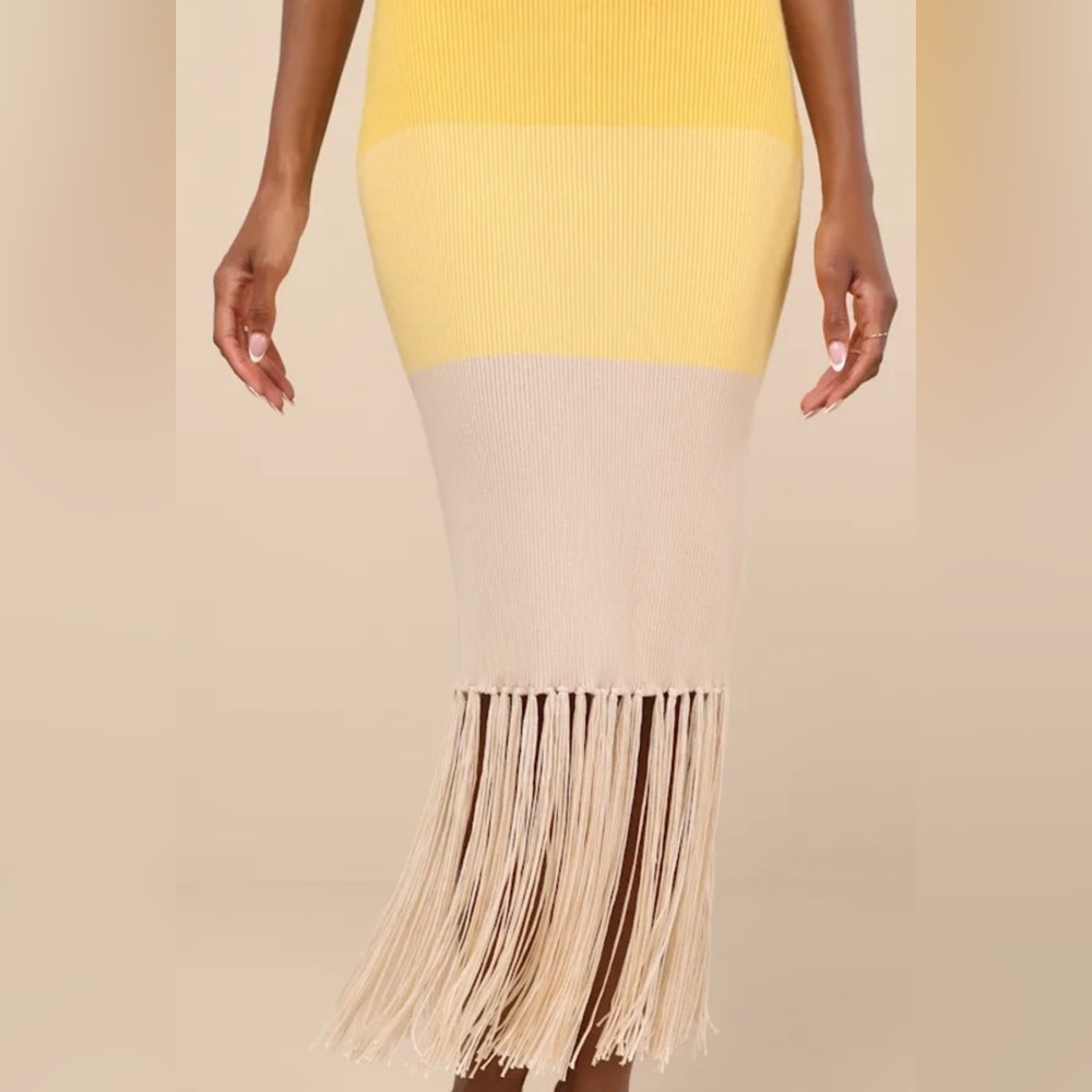 Lulus Delfi Yellow Color Block Fringe Sweater Midi Dress - Size XS NWT - Picture 4 of 8